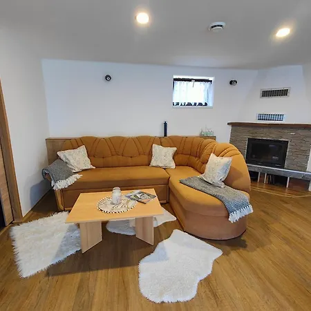 Apartamento Hranice - *