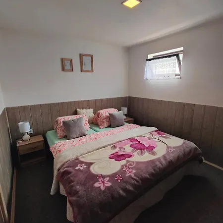 Hranice - Lägenhet Hřensko